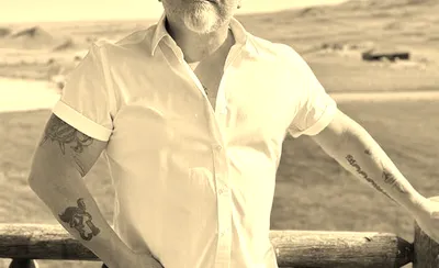 Luis Elizondo