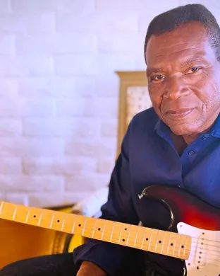 Robert Cray Band Beverly